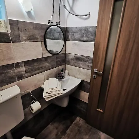 Bed & Breakfast T90 Timisoara