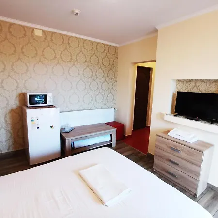 Bed & Breakfast T90 *